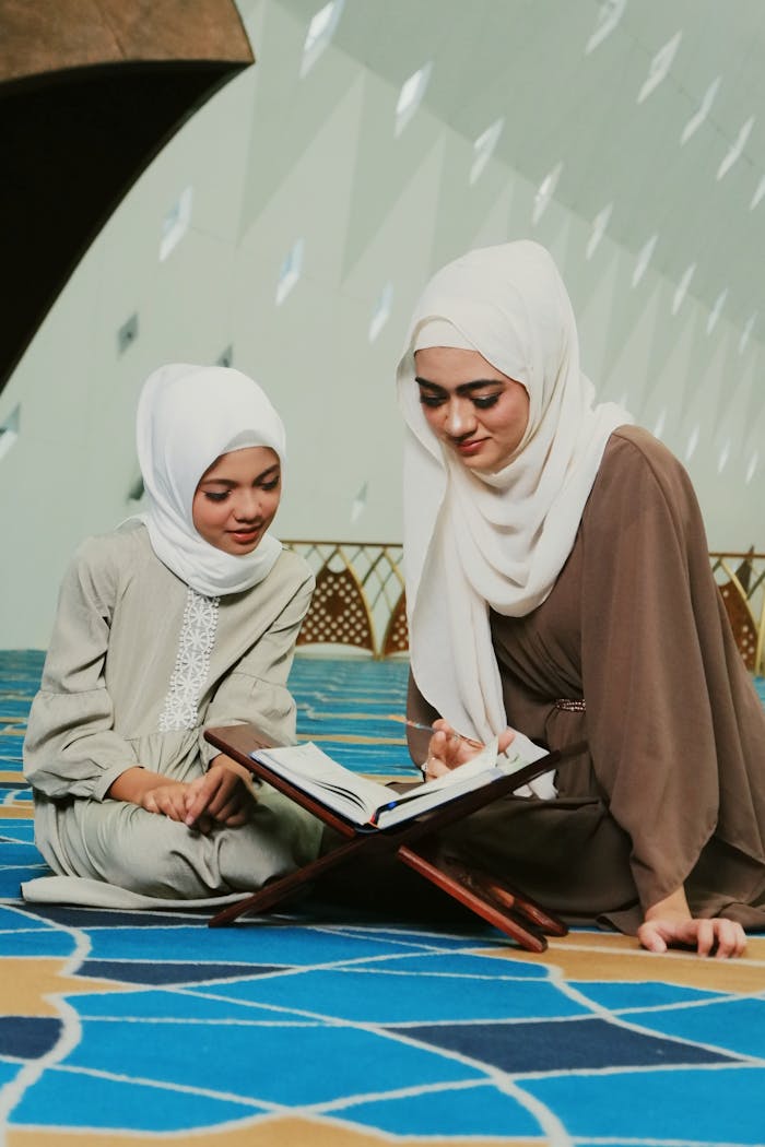 Crafting Captivating Headlines: Your awesome post title goes here Free stock photo of bandung, indonesia, islam